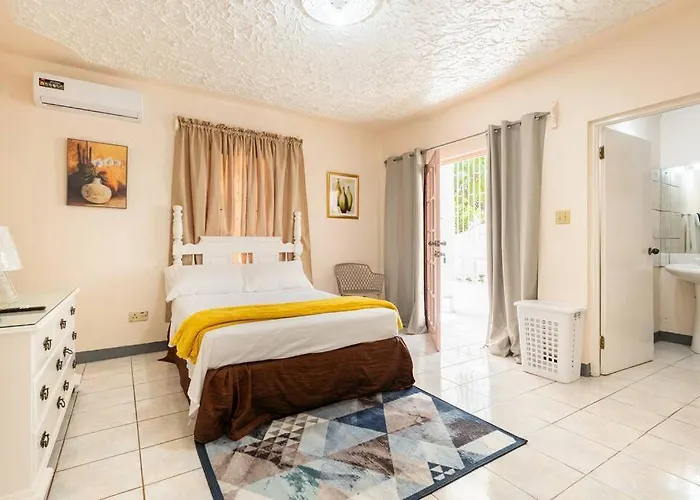 Apartment Shaw Park Gem 12e