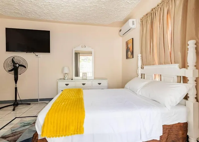 Shaw Park Gem 12e Apartment